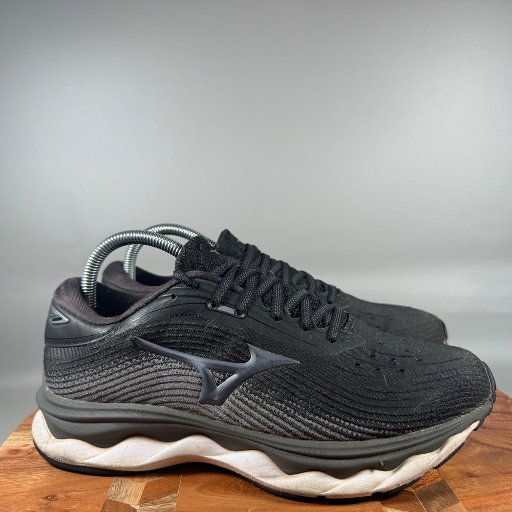 Mizuno Wave Sky 5 Womens Running Shoes Black Dark Shadow J1GD210252 Size 9
